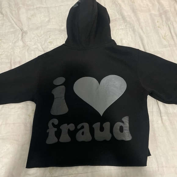 i 💜 fraud hoodie - Picture 4 of 4